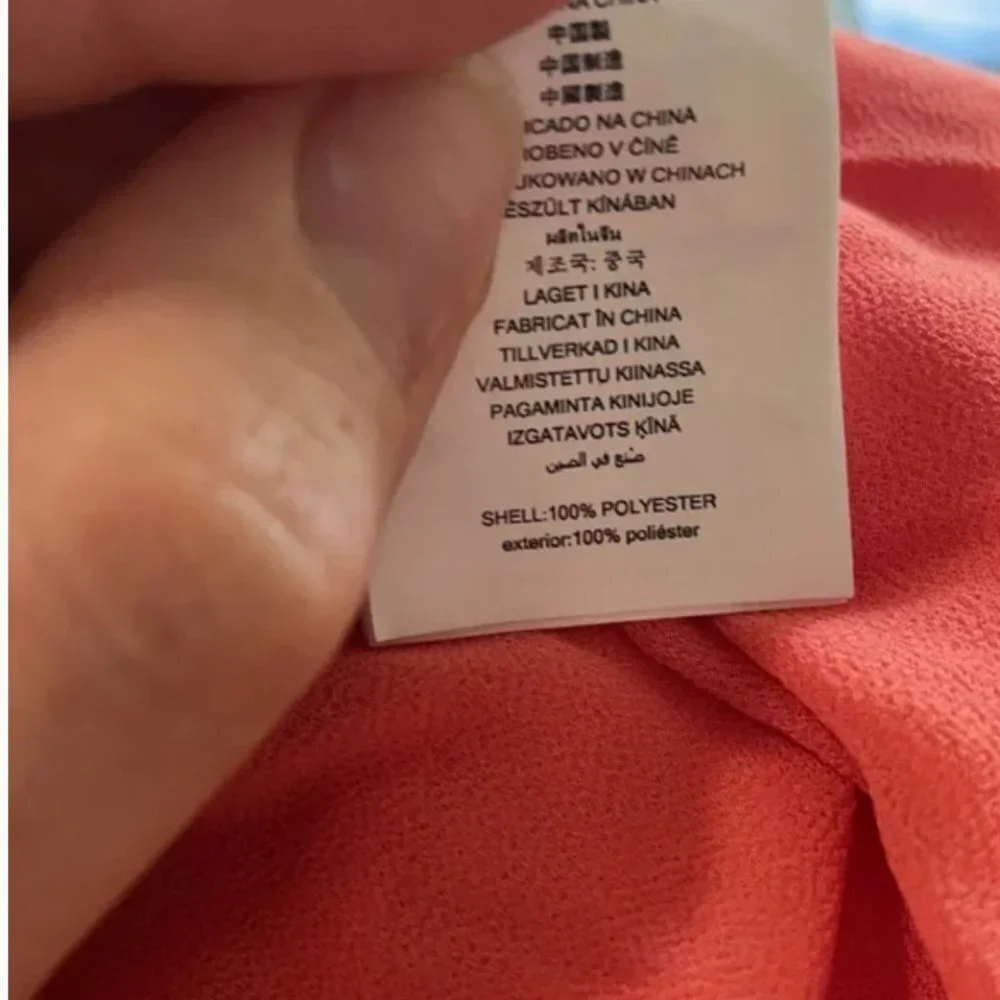 NWT Michael Kors Printed Ruffle Top - Picture 13 of 13